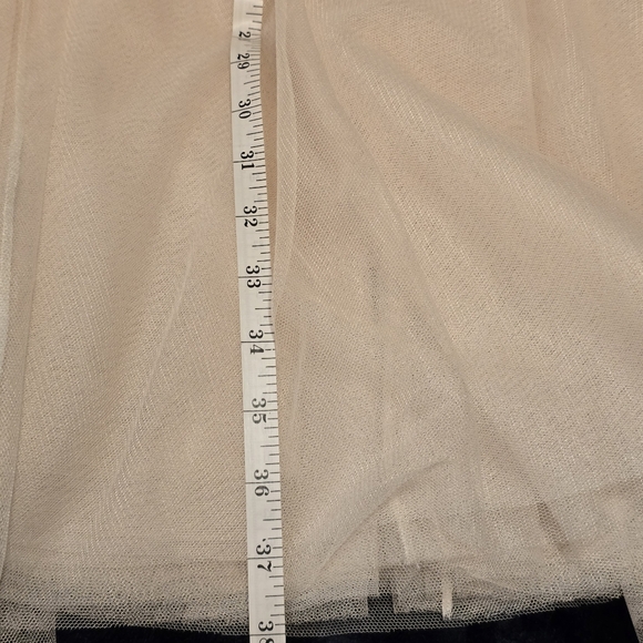 Reformation Prisca Elegant Cream Tulle Skirt Size M - Picture 17 of 17